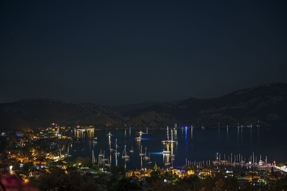 Swan Lake Butik Otel - Sadece Yetişkinler - Image 44