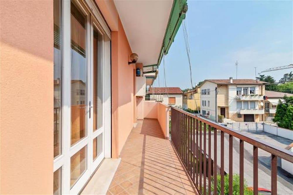 Tedeschi en Padova — balance & terrace