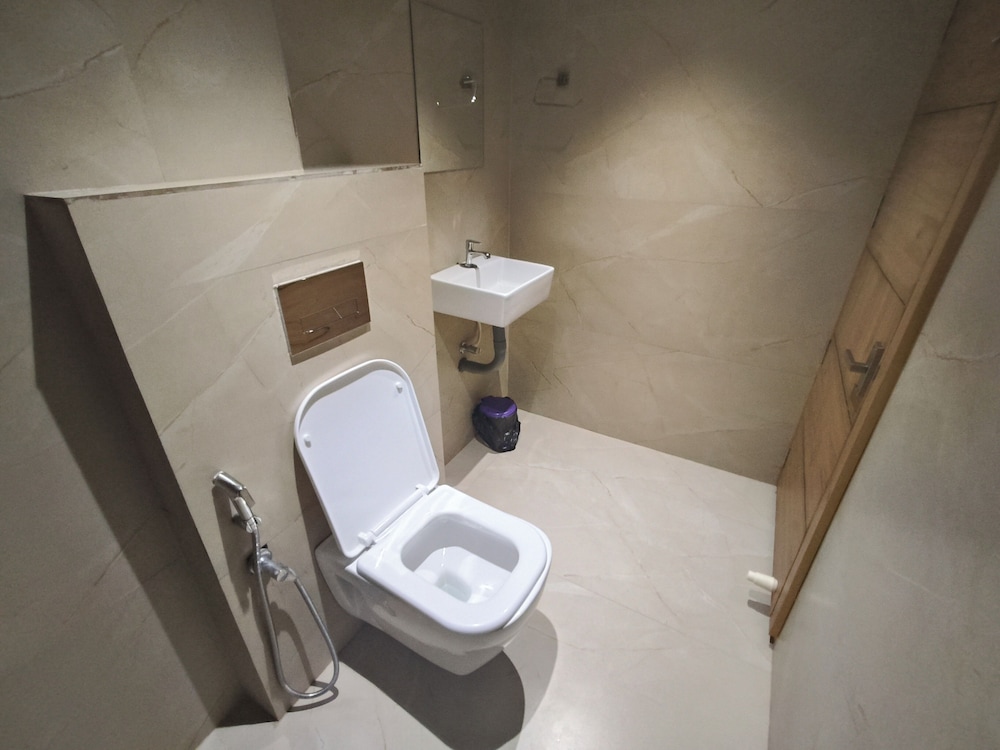 Hotel Beverly Plaza Kozhikode