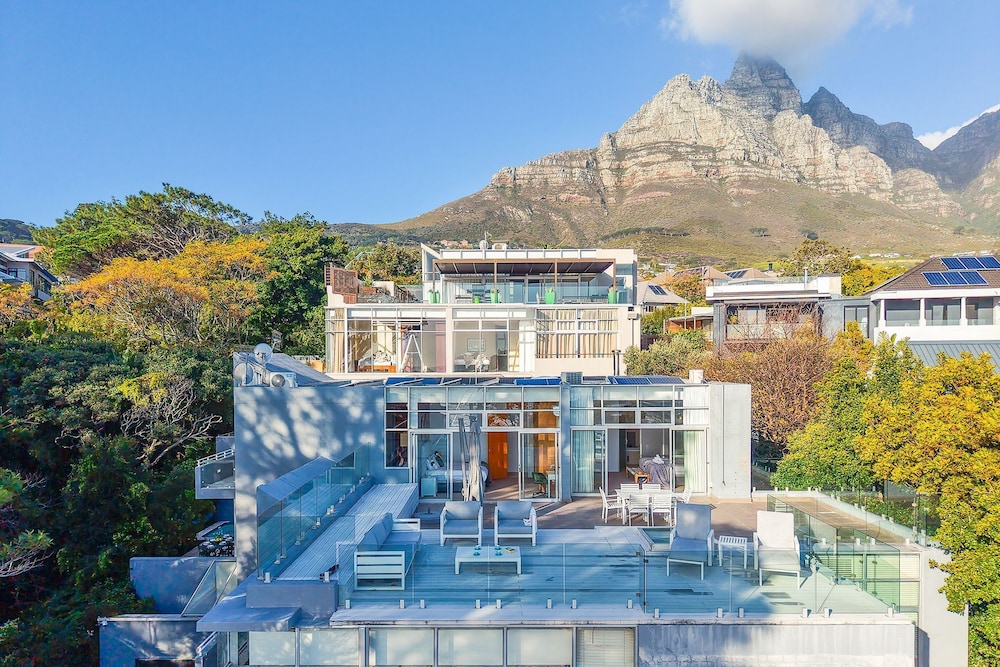 Oceanview Grange Retreat