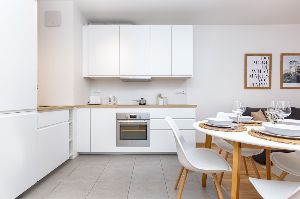Apartment Warsaw Kasprzaka by Renters view 5