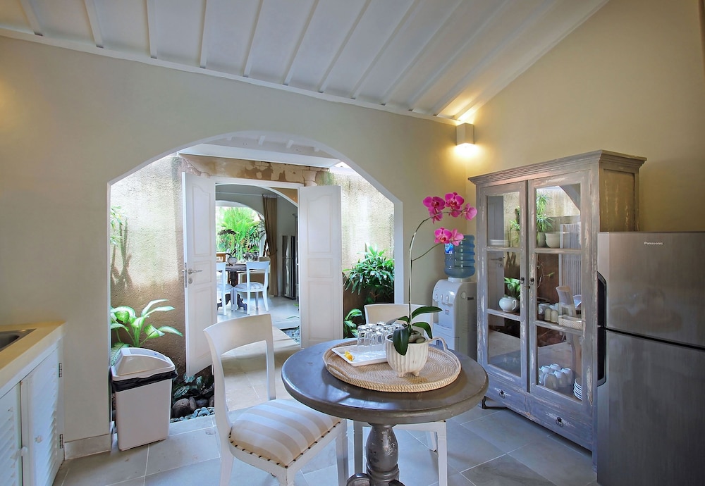 The Lodek Villas