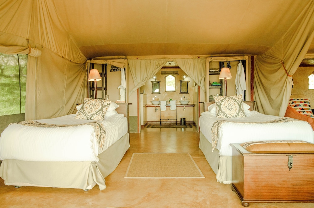 Entumoto Safari Camp