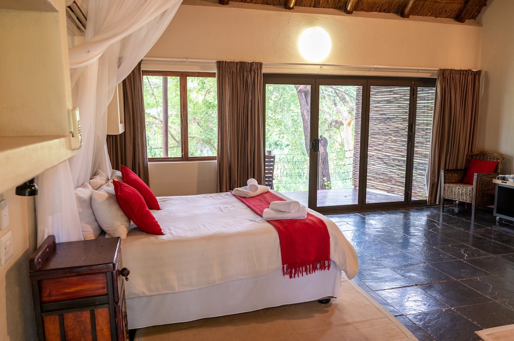 Bushriver Lodge