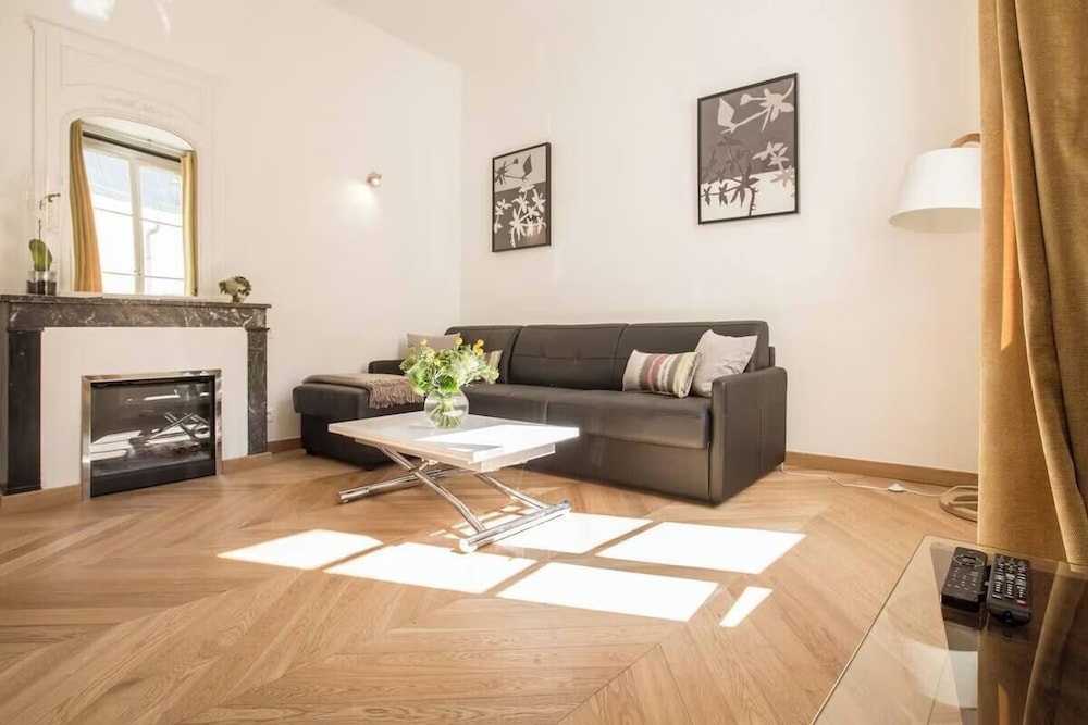 Le Marais Elegance