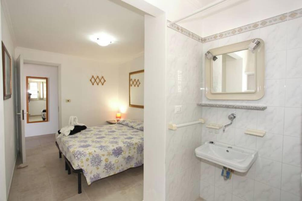 Villa Felloniche