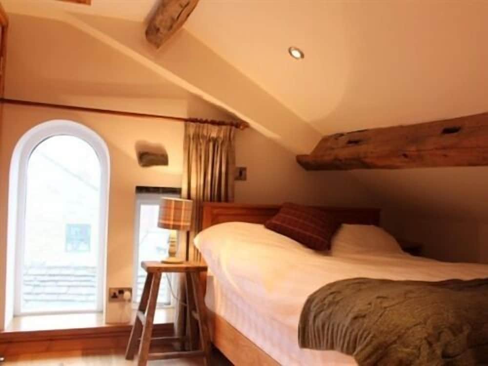 The Rooms at the Nook