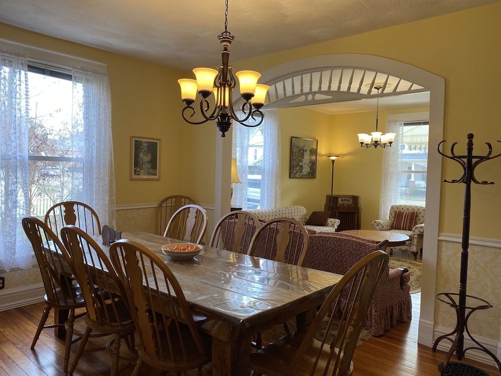 The Dancing Bear Inn view 4