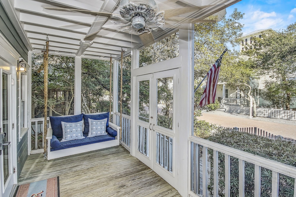 Short Distance To The White Sandy Beaches, Rendezvous Main House + Carriage In Seaside 4 Bedroom Home by RedAwning view 2