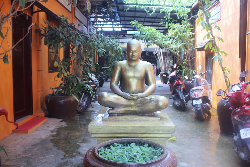 Ramchang Guesthouse