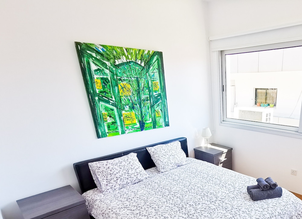 Daze Off Central Apartment view 4