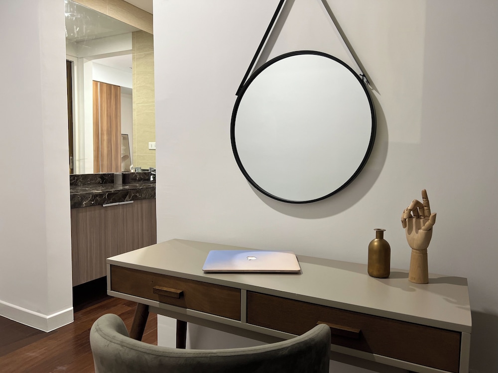D'Rapport Residences By Manhattan Group
