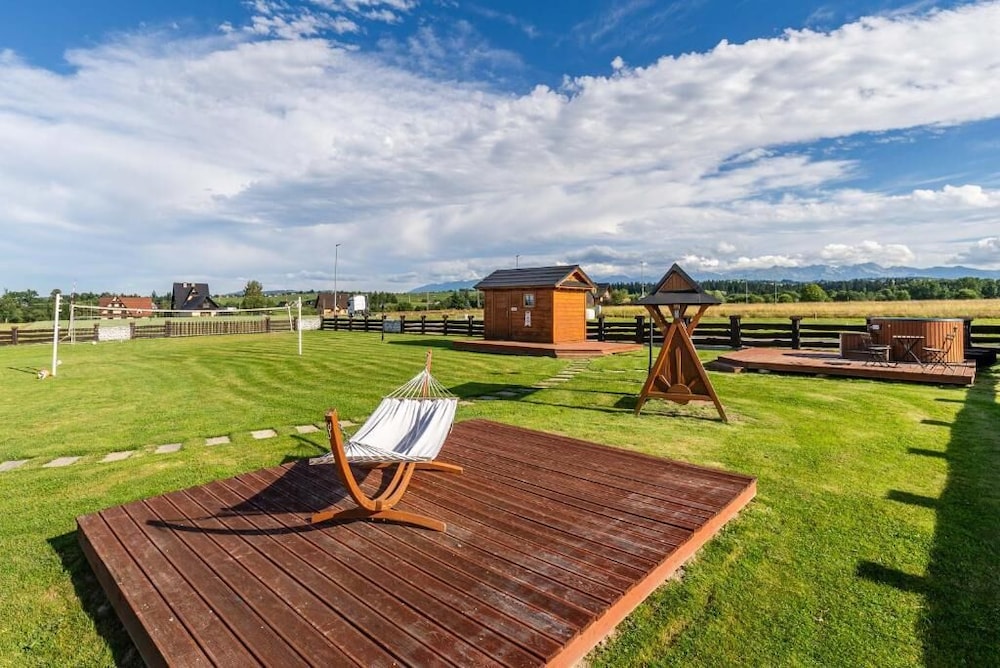 DOMKI TATRY z jacuzzi i sauną w cenie