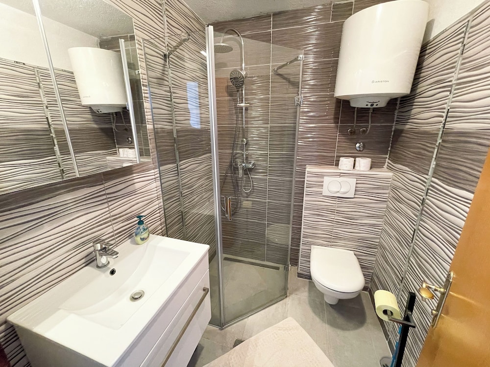 Apartment Fruk 4
