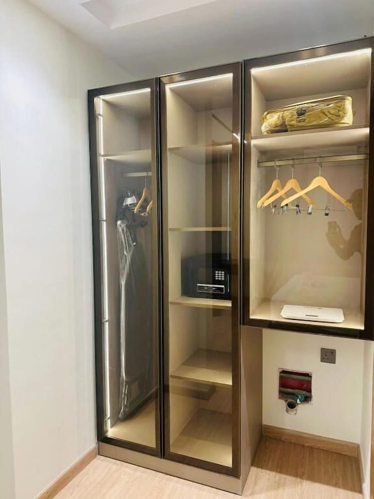 Al Rayyan Residential Suites