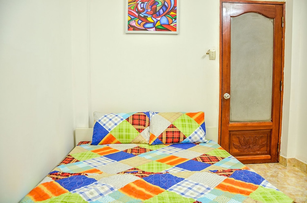 Carpe Diem 1988 Cozy Room