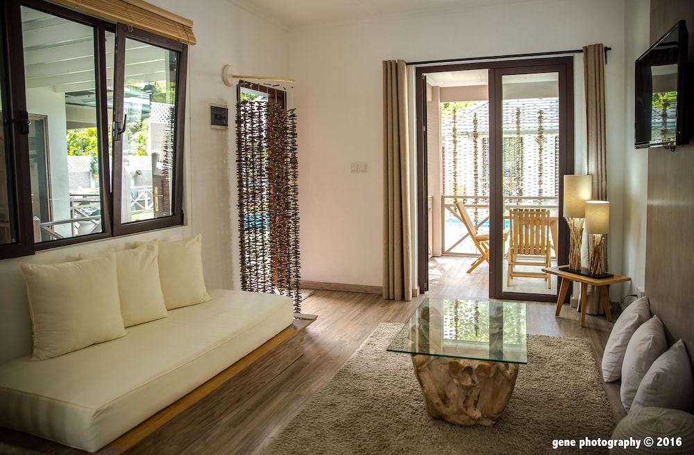 Les 4 Etoiles Holiday Villas