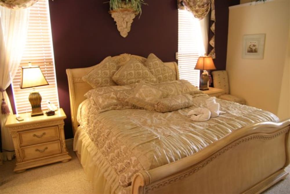 Formosa Gardens - Image 4