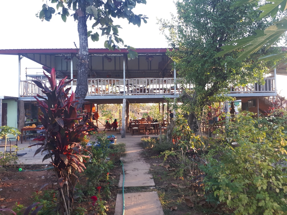 Vongkham Eco Resort