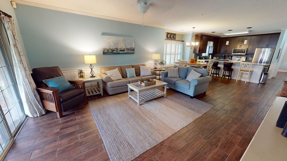 Magnolia North Unit 105 3 Bedroom Condo