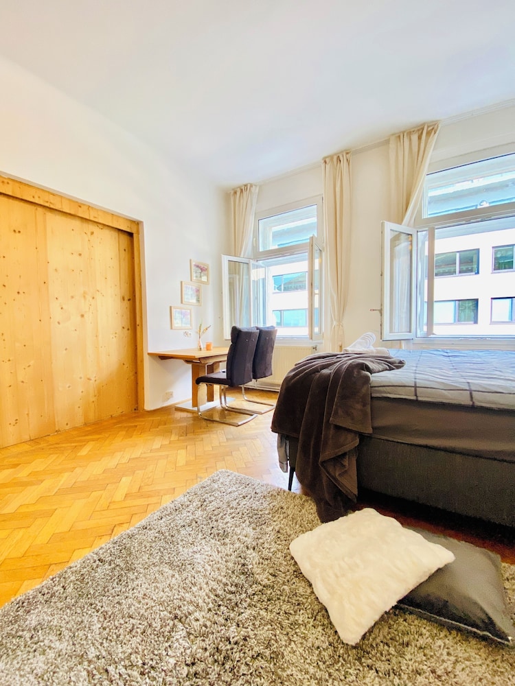 Cozy 2BR Apartment Near Westbahnhof