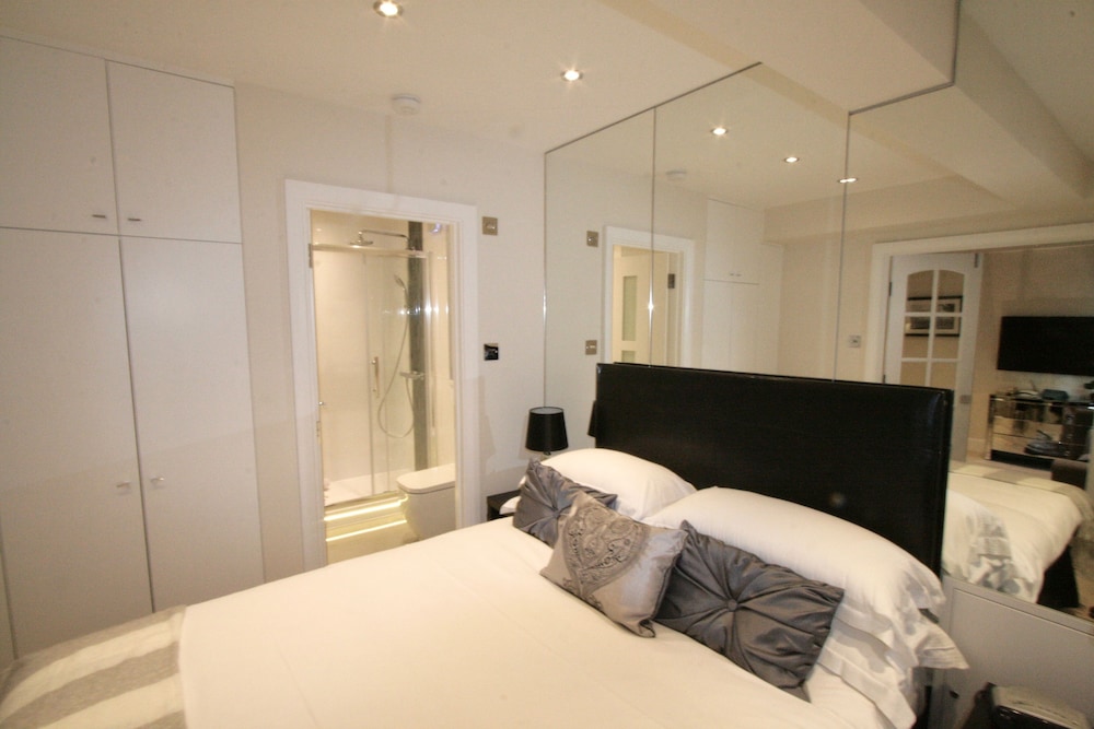Nell Gwynn House Apartments