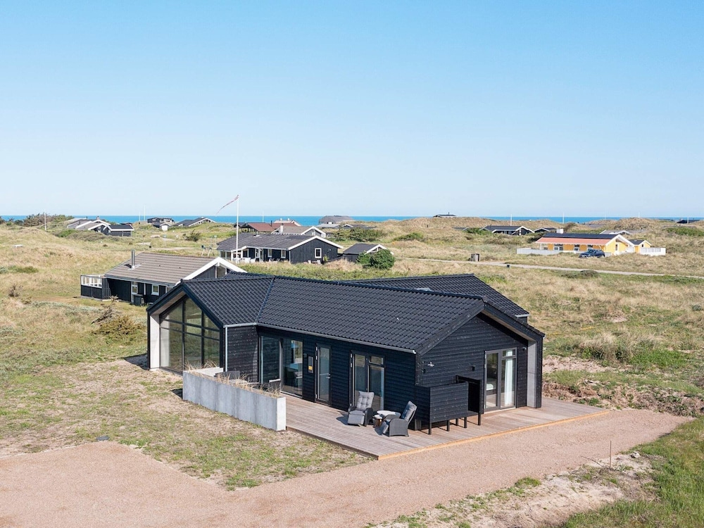 8 Person Holiday Home in Hirtshals view 3