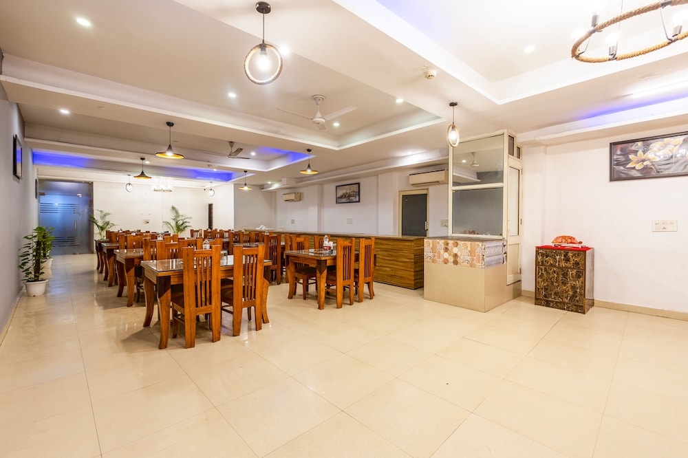 Hotel The Kiara - Complimentary Oneway Airport Transfer