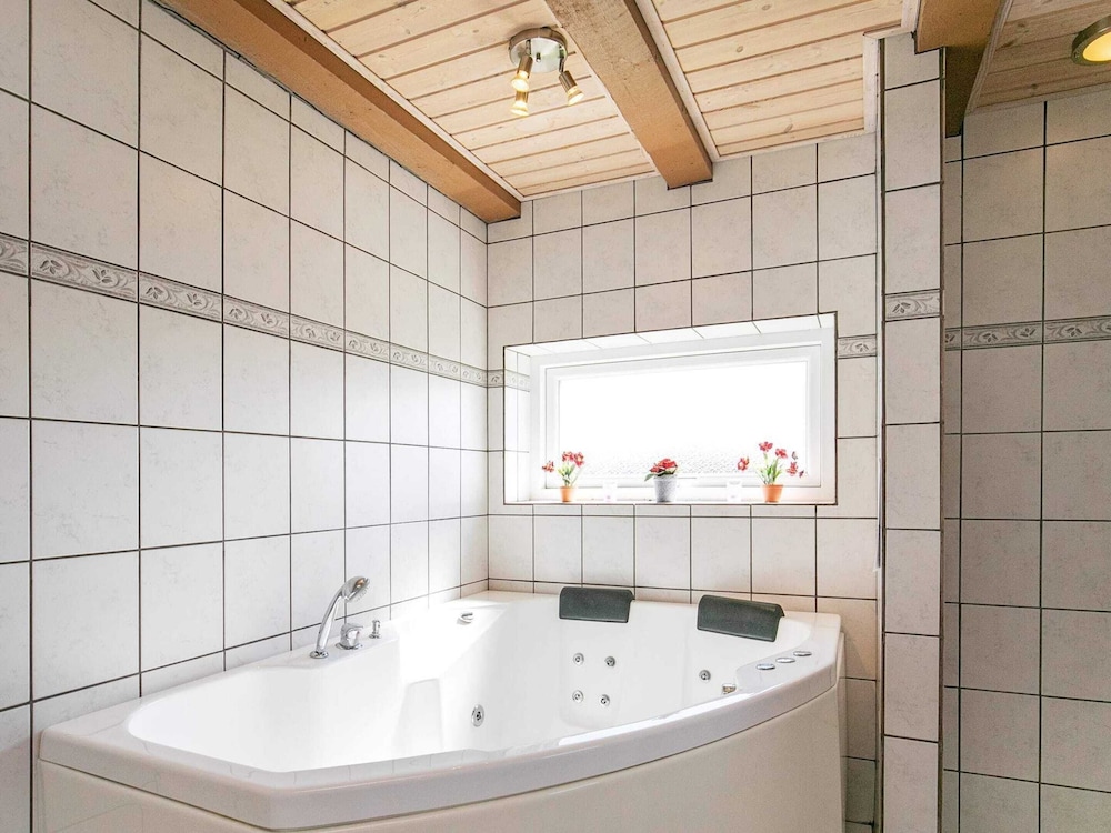 8 Person Holiday Home in Hjorring-by Traum view 2