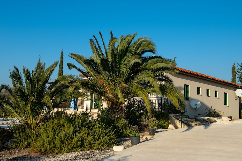 Hermes Villa