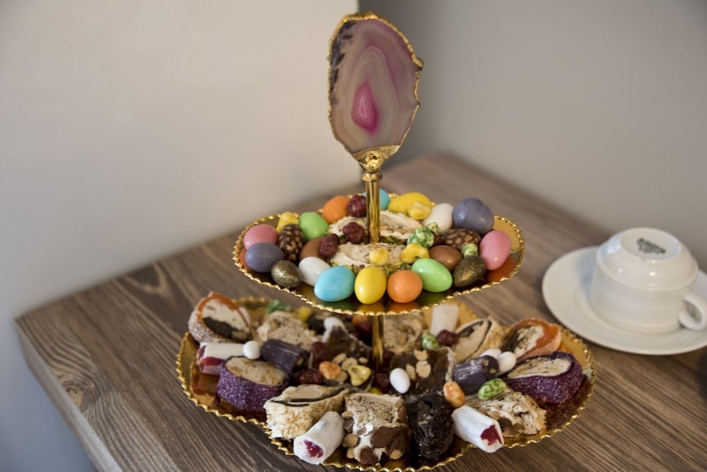 Vali Konak Otel - Image 9