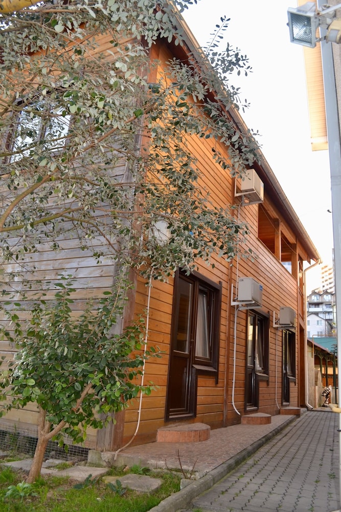 Guest House Usadba