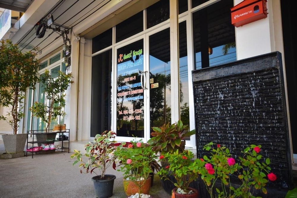 JC Guesthouse
