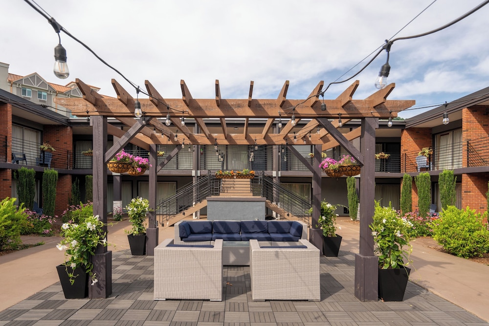 The Beaucatcher – A Boutique Motel, photo 12