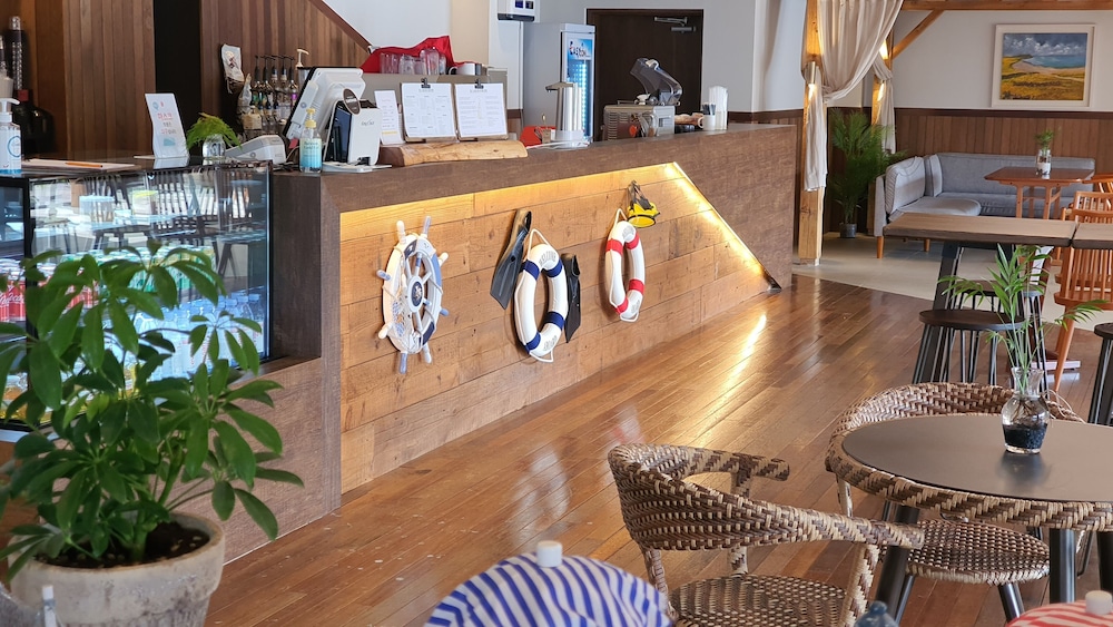 Cheonjiyeon Crystal Hotel 23