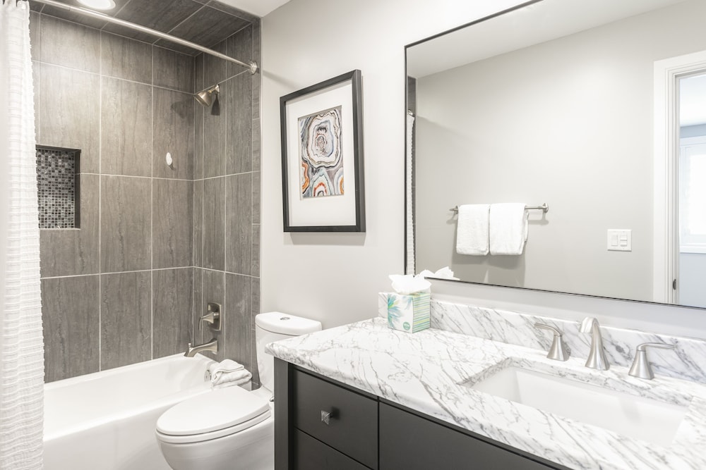 1158 - Three Bedroom Deluxe Stonebridge 3 Condo