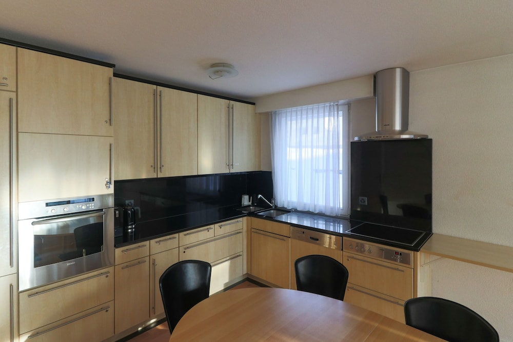 Apartments Cresta