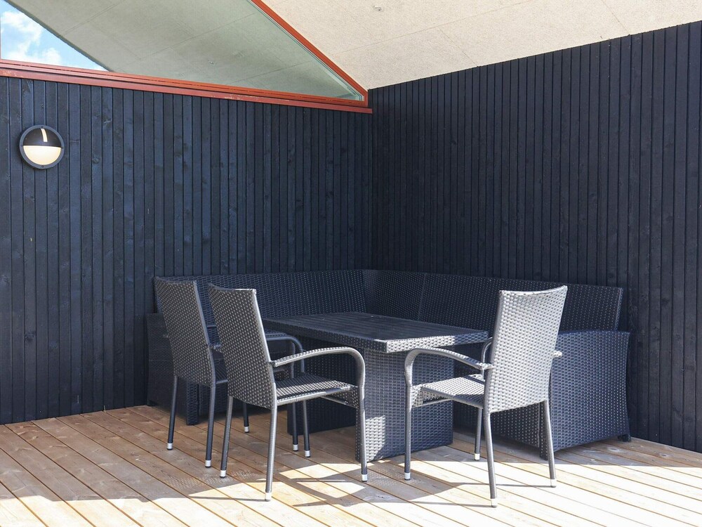 Holiday Homes Near the Beach, 2 Bedrooms