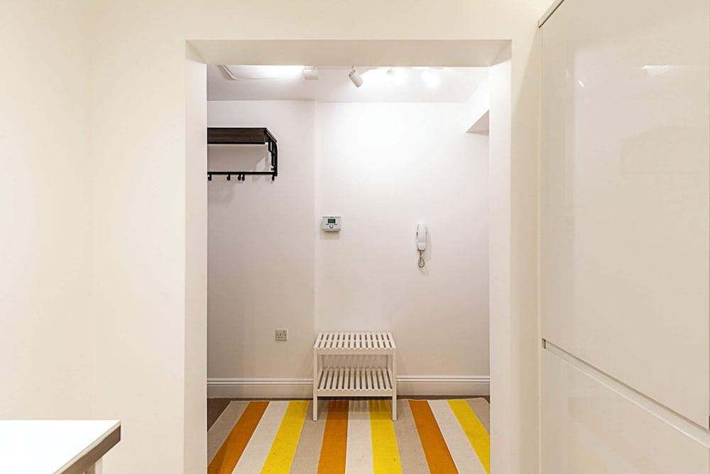 Charming and Modernised Edwardian Flat