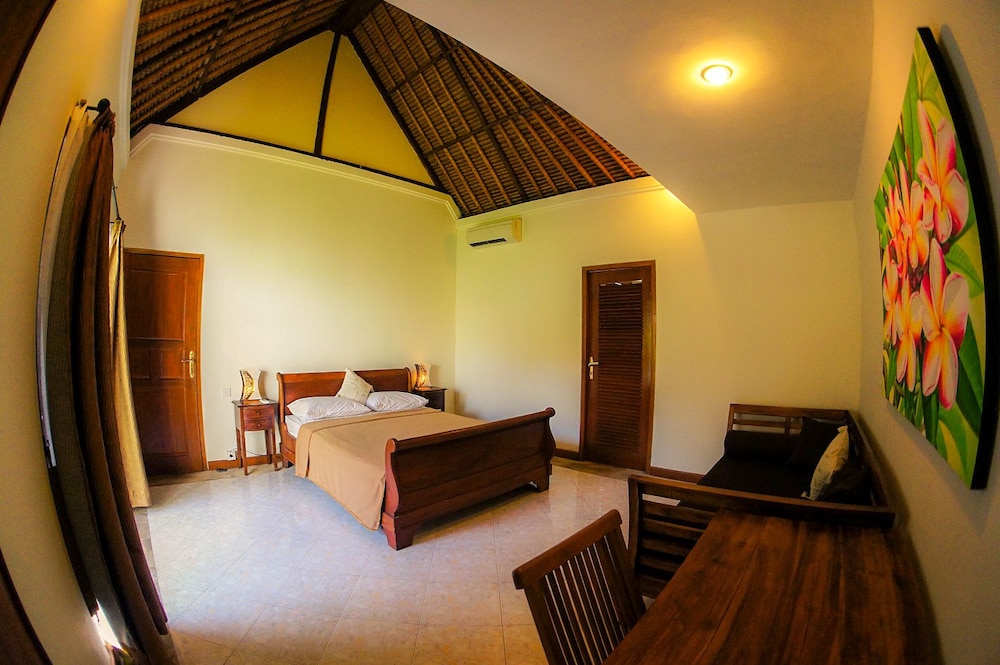 Sunrise Hotel