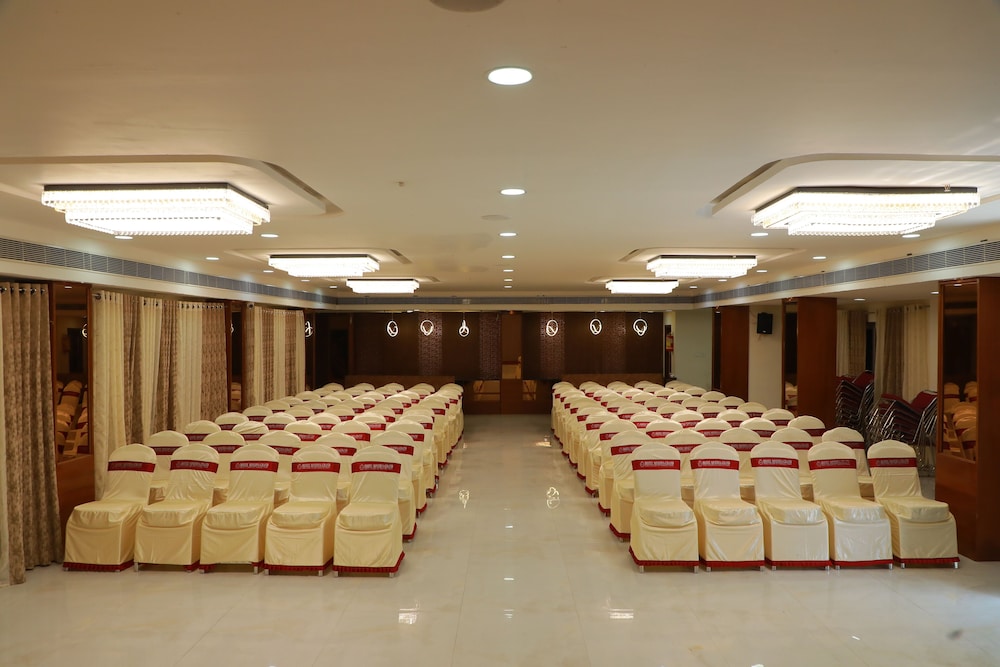 meeting & event spaces