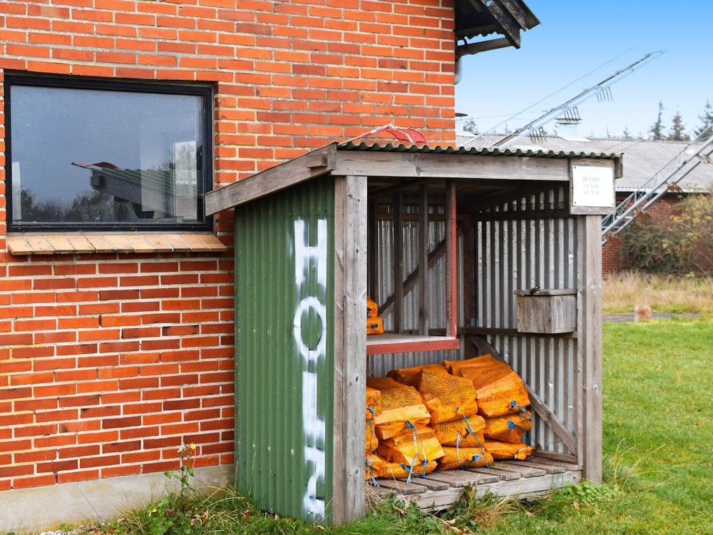 5 Person Holiday Home in Ulfborg view 2