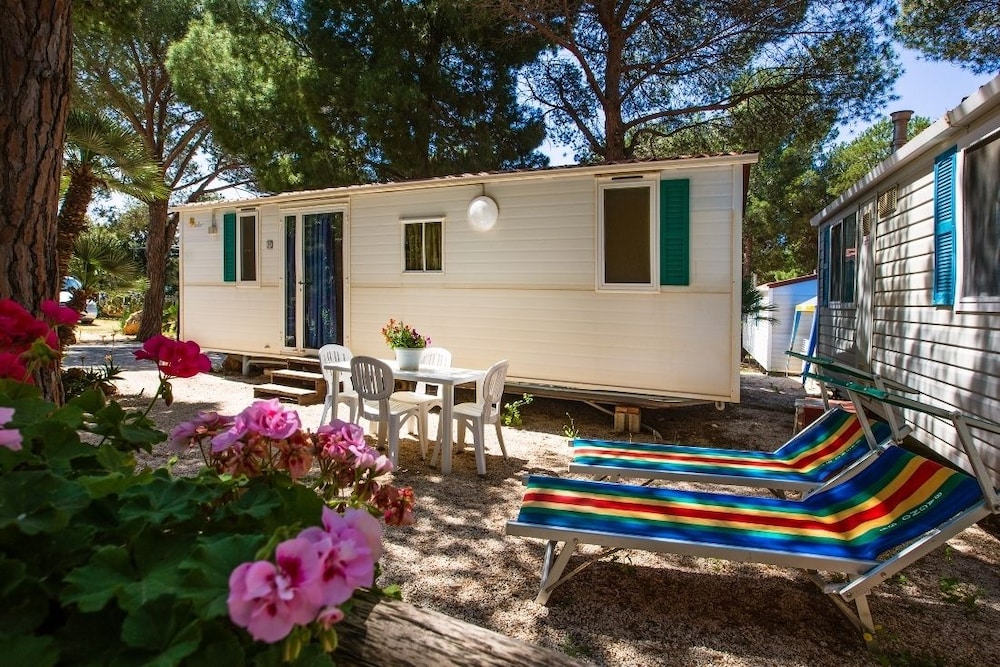 Camping Village El-Bahira