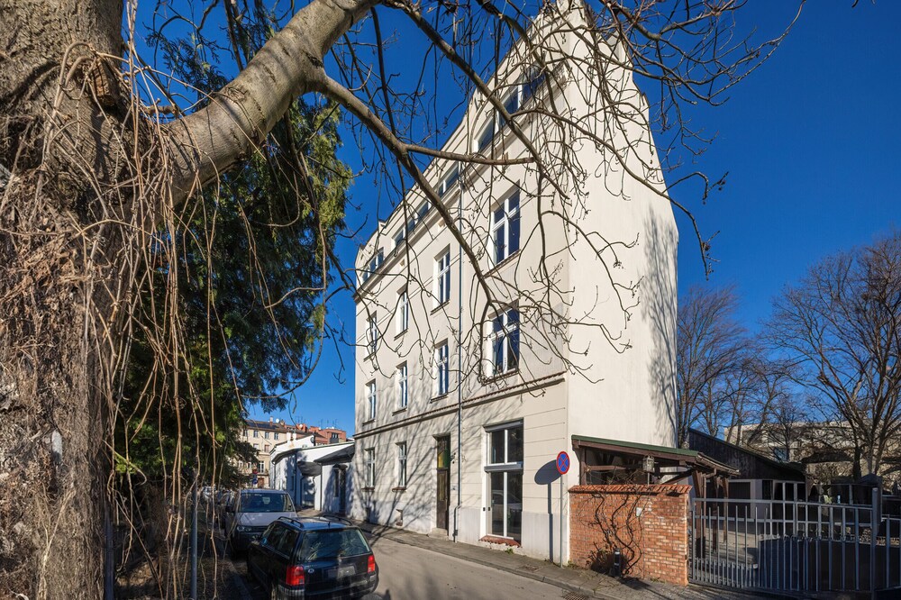 Apartament Przyszłości Kraków by Renters view 2