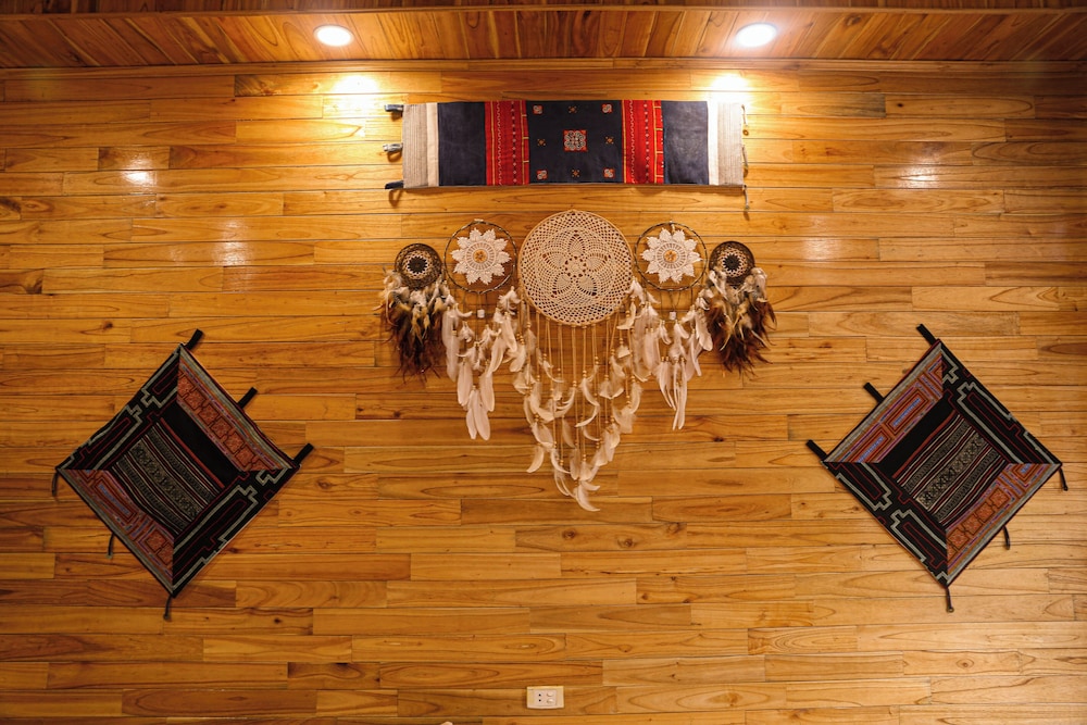 Sapa Pomu Home view 4