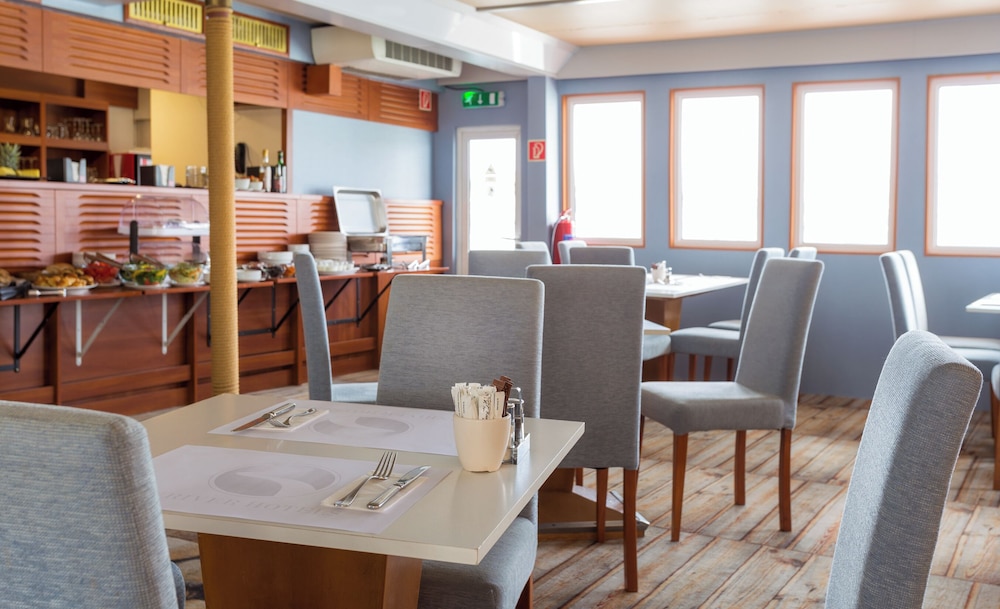 Grand Jules Boat Hotel Budapest
