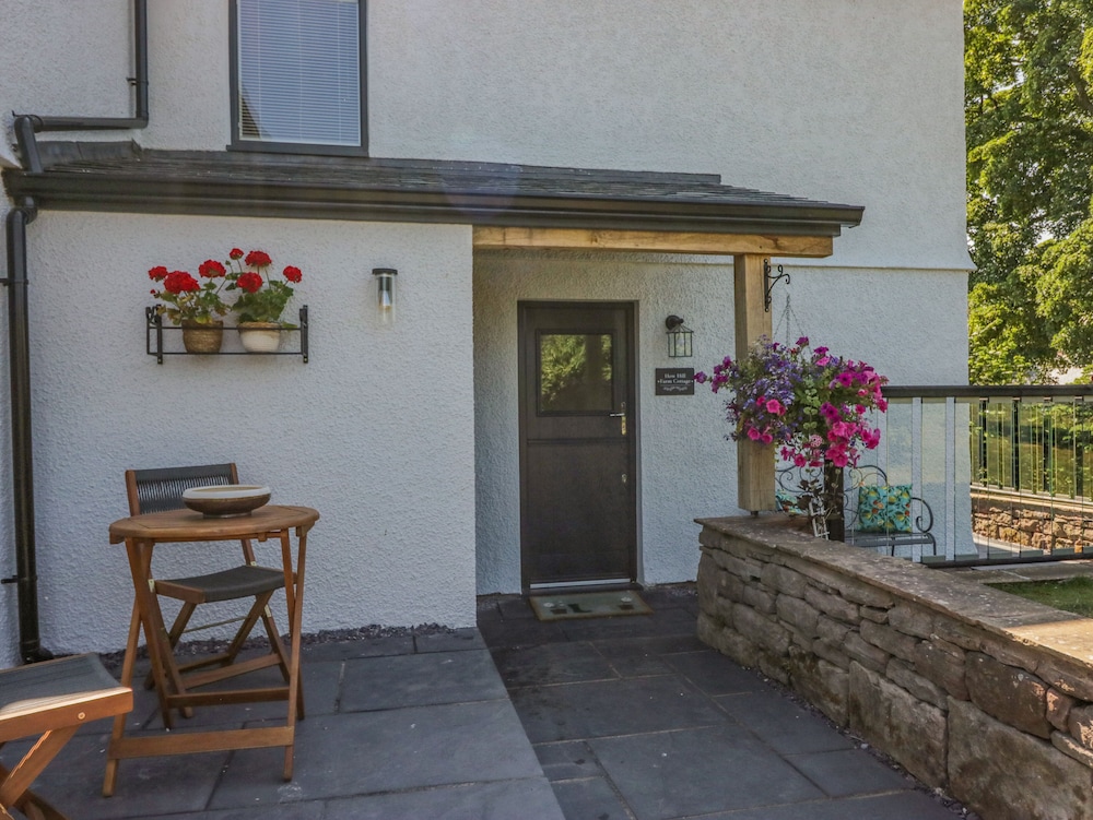 How Hill Farm Cottage