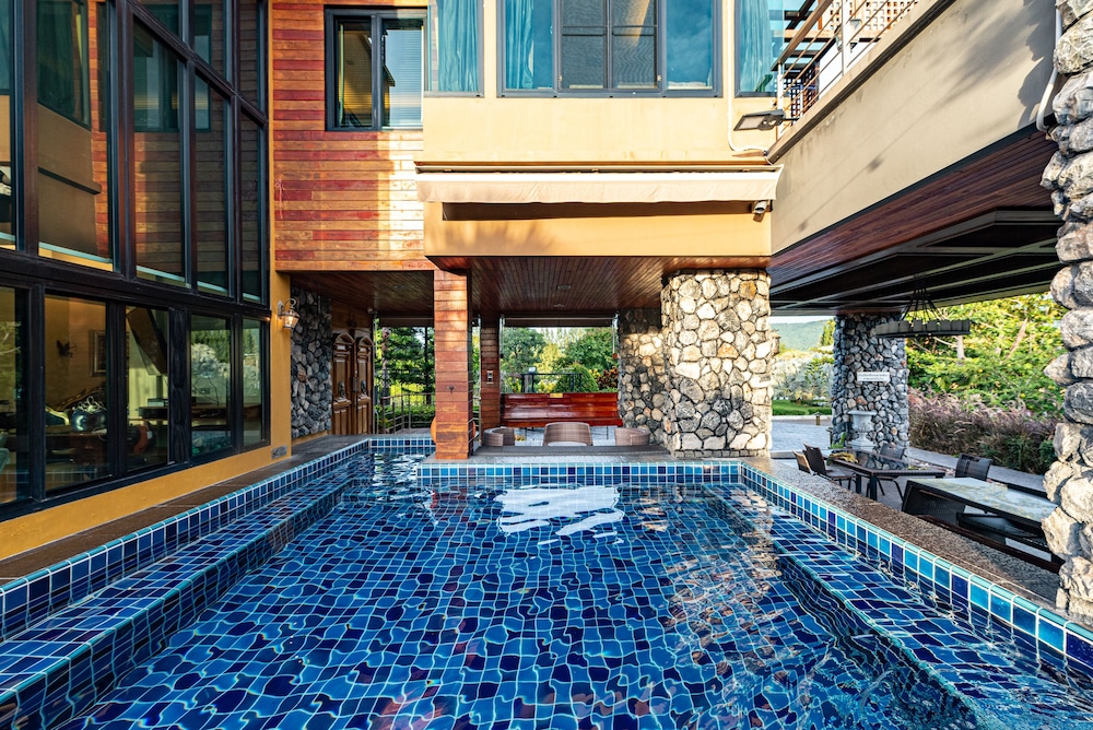 The Air Khaoyai Hotel