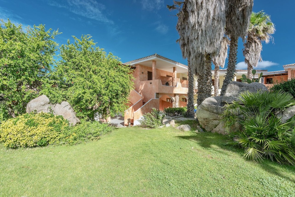 Palau Vacations - Palau Green Village Residence - Property Image 3