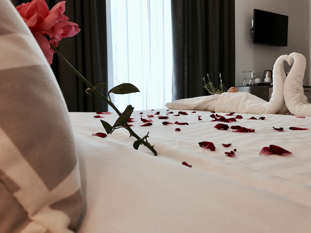 Ccb Ionian Suites by Bruskos photo 4